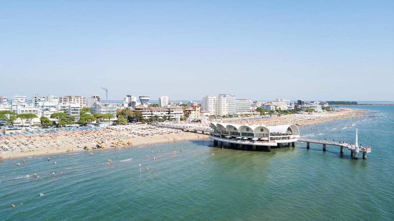 Villa Missana Lignano Sabbiadoro Exterior photo
